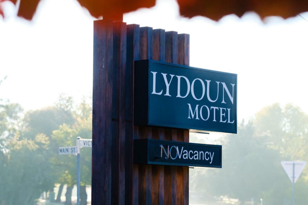 Lydoun Motel Chiltern Exterior photo